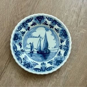Vintage 1940’s Royal Delft Blue OUD Mark Ship‎ Wall Plate signed by Bitter J.